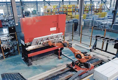 Parti saldate personalizzate in lega di alluminio/acciaio/acciaio inossidabile per auto/carrelli elevatori/camion/industriali/macchinari/auto/motocicletta/agricoltura di nuova energia